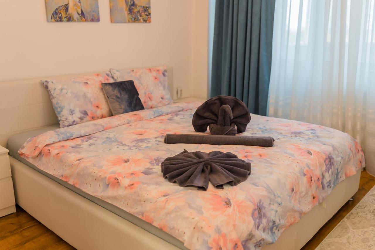 Cozy & Spacious 2Br Apartment With Netflix Бухарест Экстерьер фото